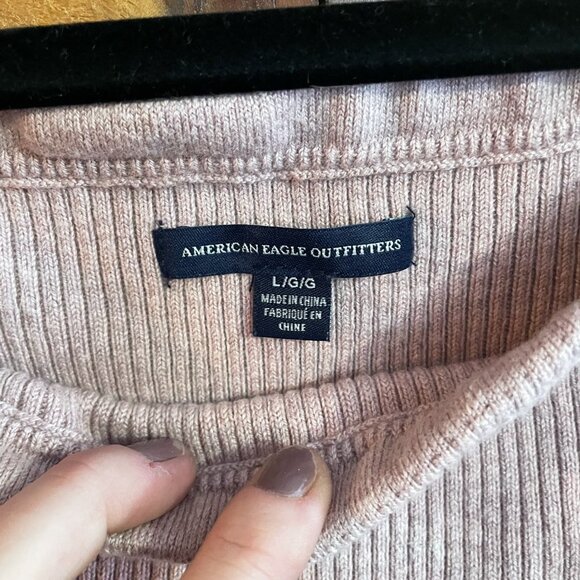 American Eagle off the shoulder sweater Large - Picture 3 of 5